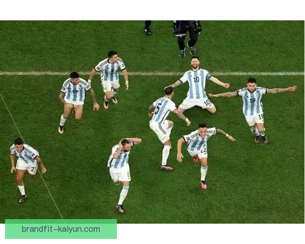 斯卡洛尼世界杯经验提升阿根廷队备战信心，状态值得关注