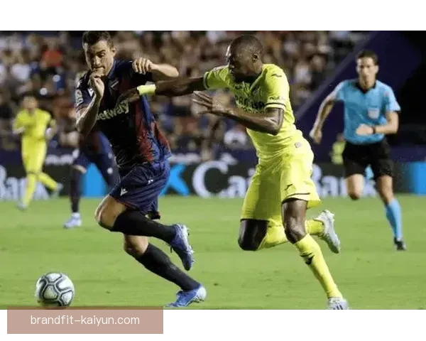 西甲埃尔切防守反击表现稳健，状态回暖值得关注